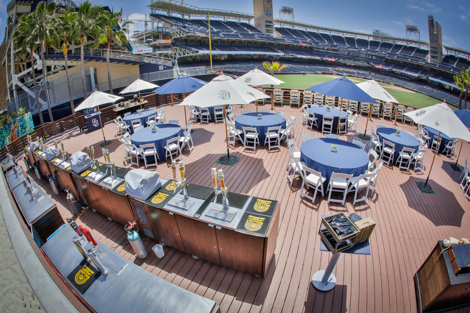 San Diego Padres on X: Hey, you're pretty @PetcoPark 😍